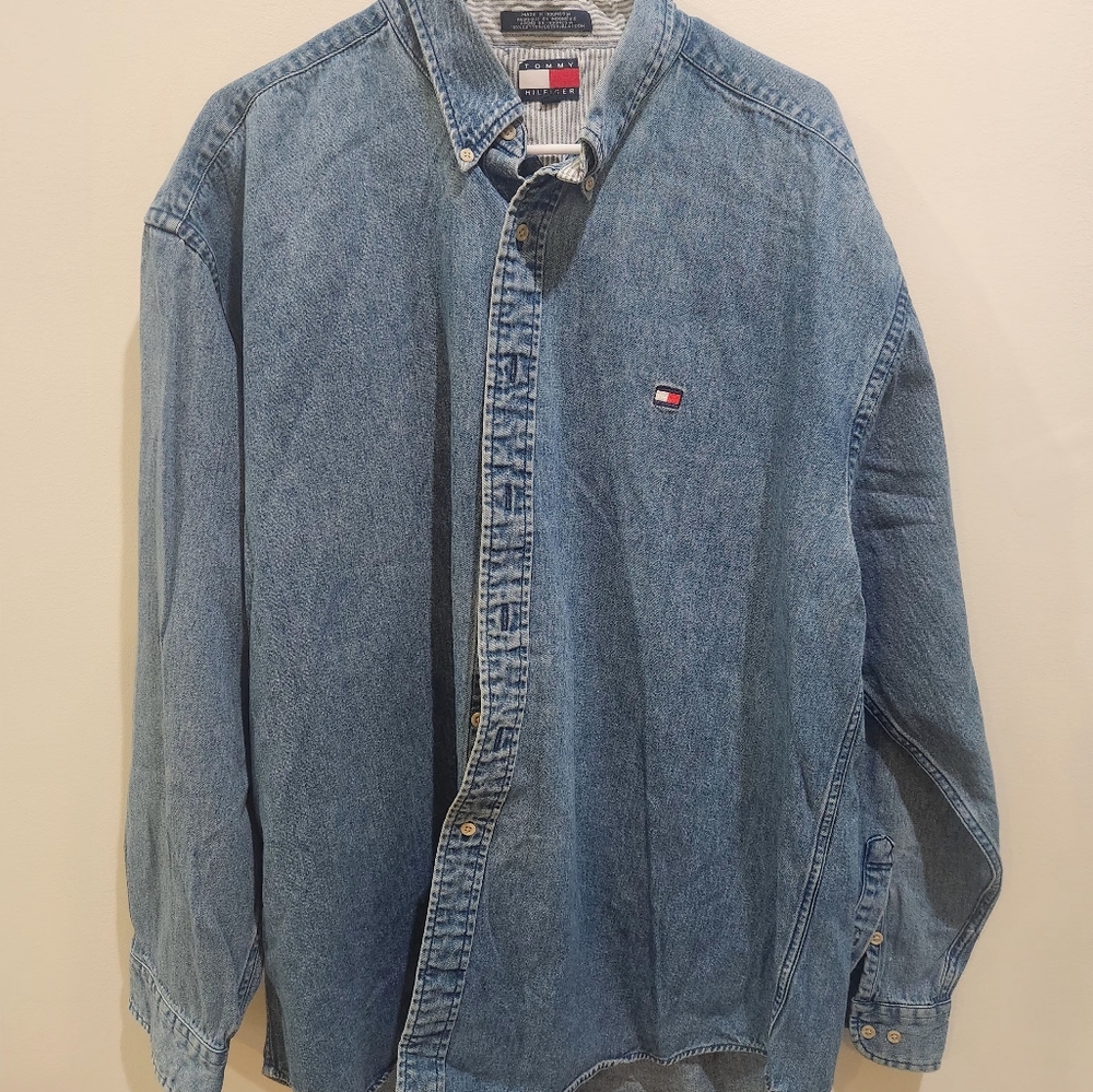 Vintage Tommy Hilfiger denim shirt size XL